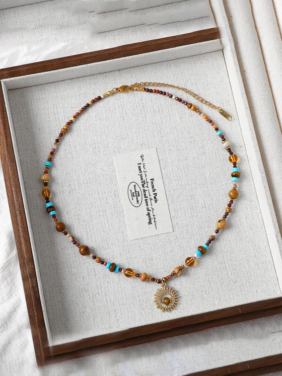 Handmade natural stone beaded collarbone necklace for women