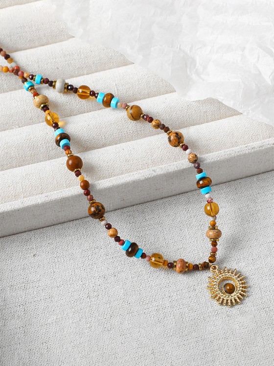 Handmade natural stone beaded collarbone necklace for women