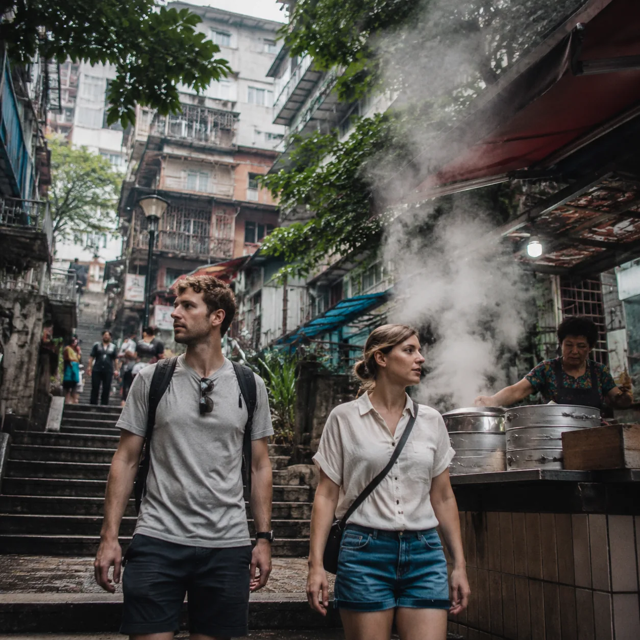 After a Full Month in Chongqing, the Camera Finally Catches the Everyday Framework Beyond the Sights
