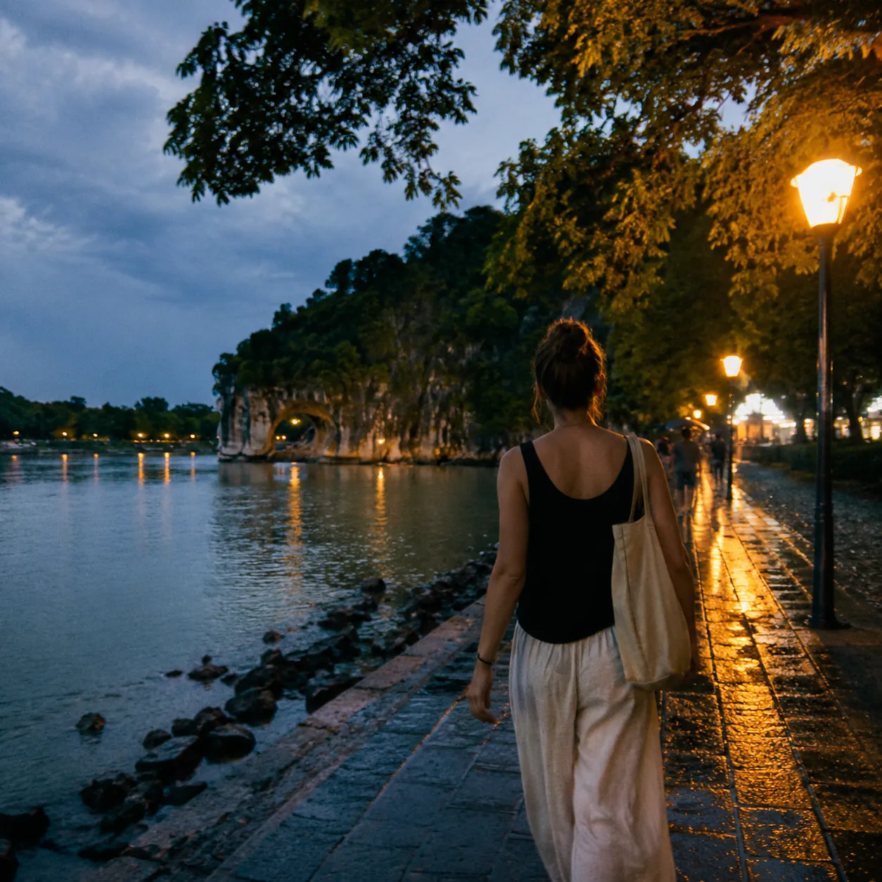 In Guilin, the Owner’s “Stop Searching” Guided Dinner Better Than Any List