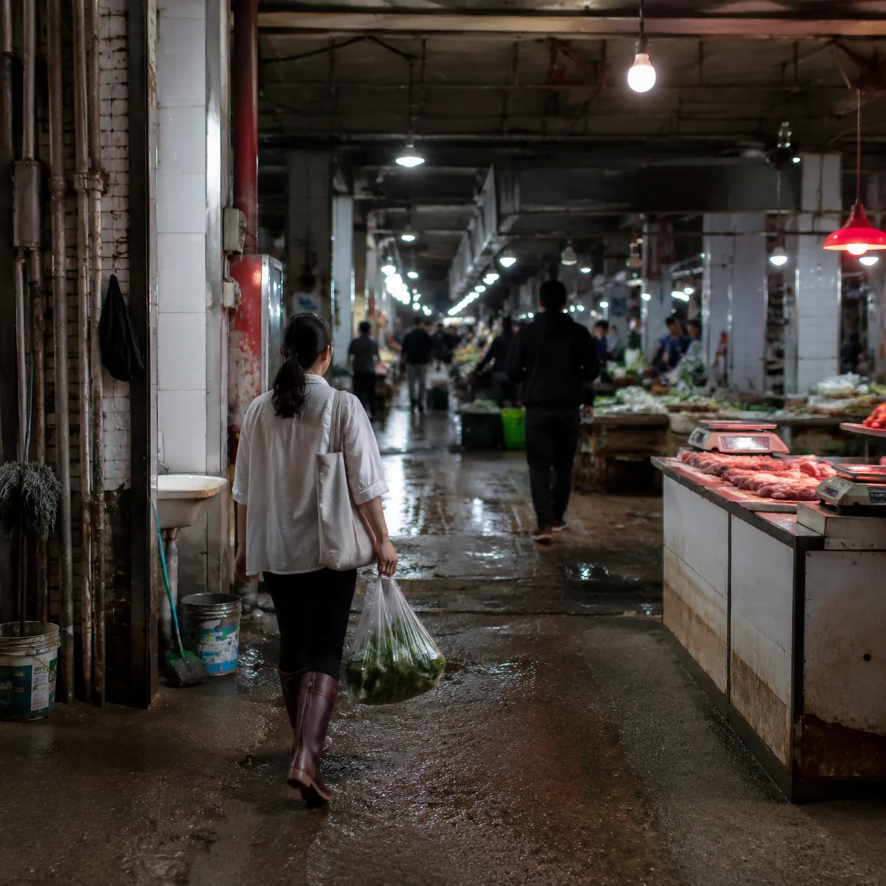 At a Wet Market Breakfast Stall, One “This One” Got Me Hot Soy Milk